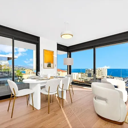 Penthouse With Parking In Monte Carlo