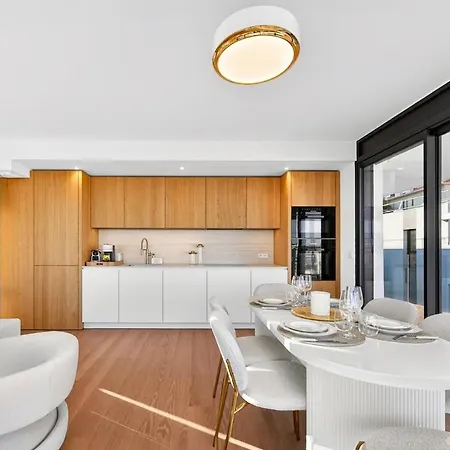 Appartement Penthouse With Parking In Monte Carlo