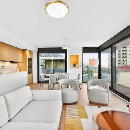 Penthouse With Parking In Monte Carlo Appartement